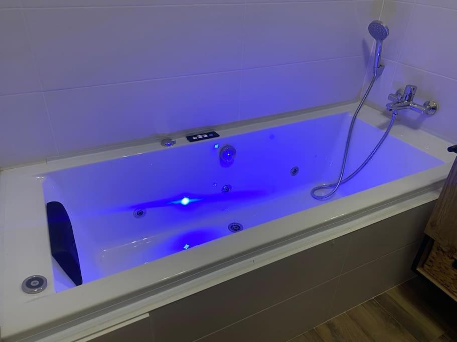 Apartament La Okiya De Tati Zamora Zewnętrze zdjęcie